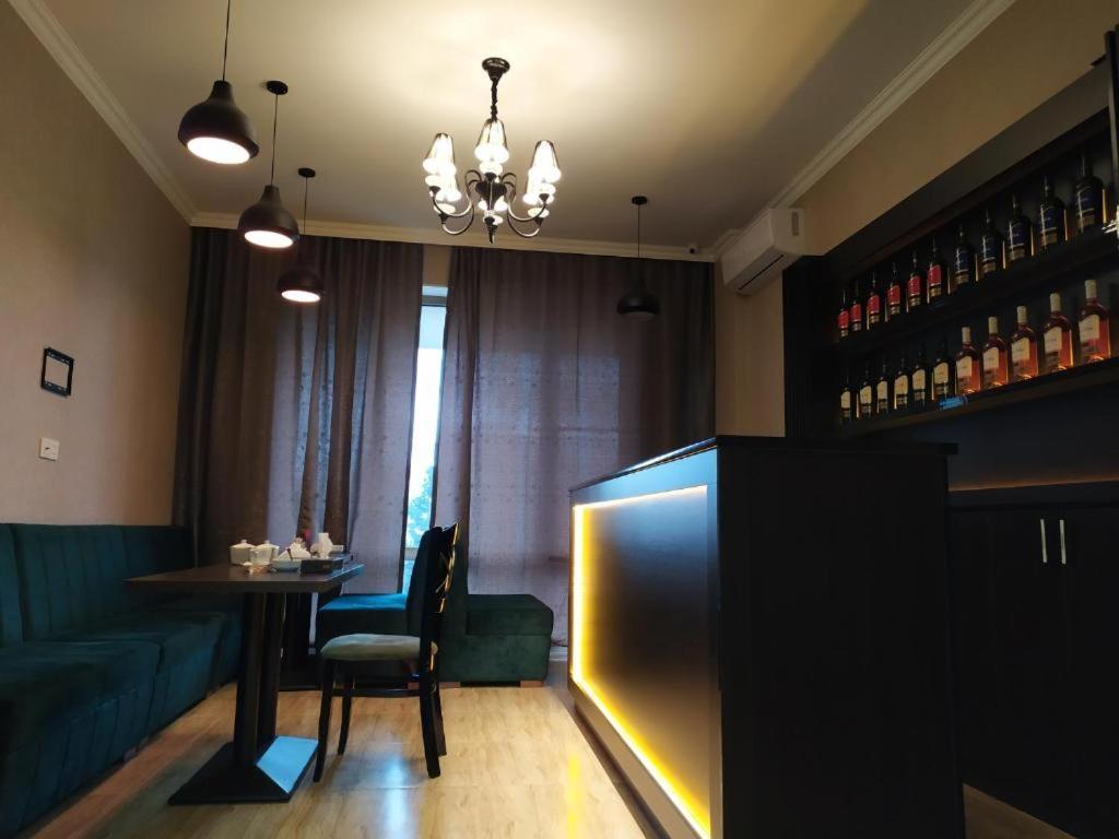The Clocktower Hotel Baku Exterior photo